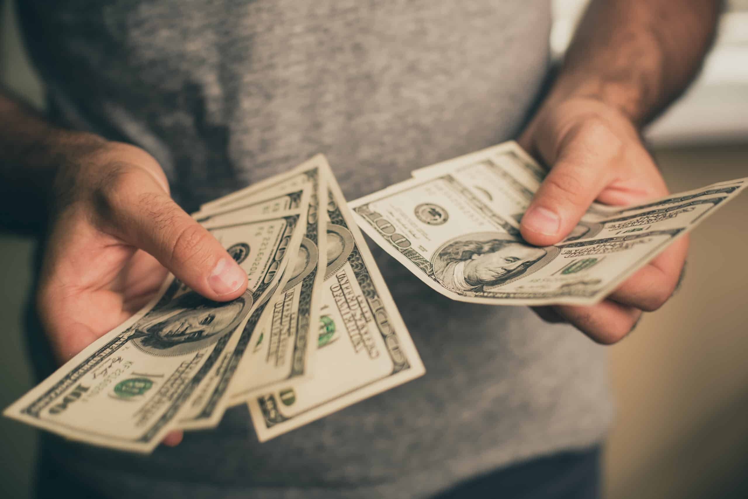 Friends talking about money