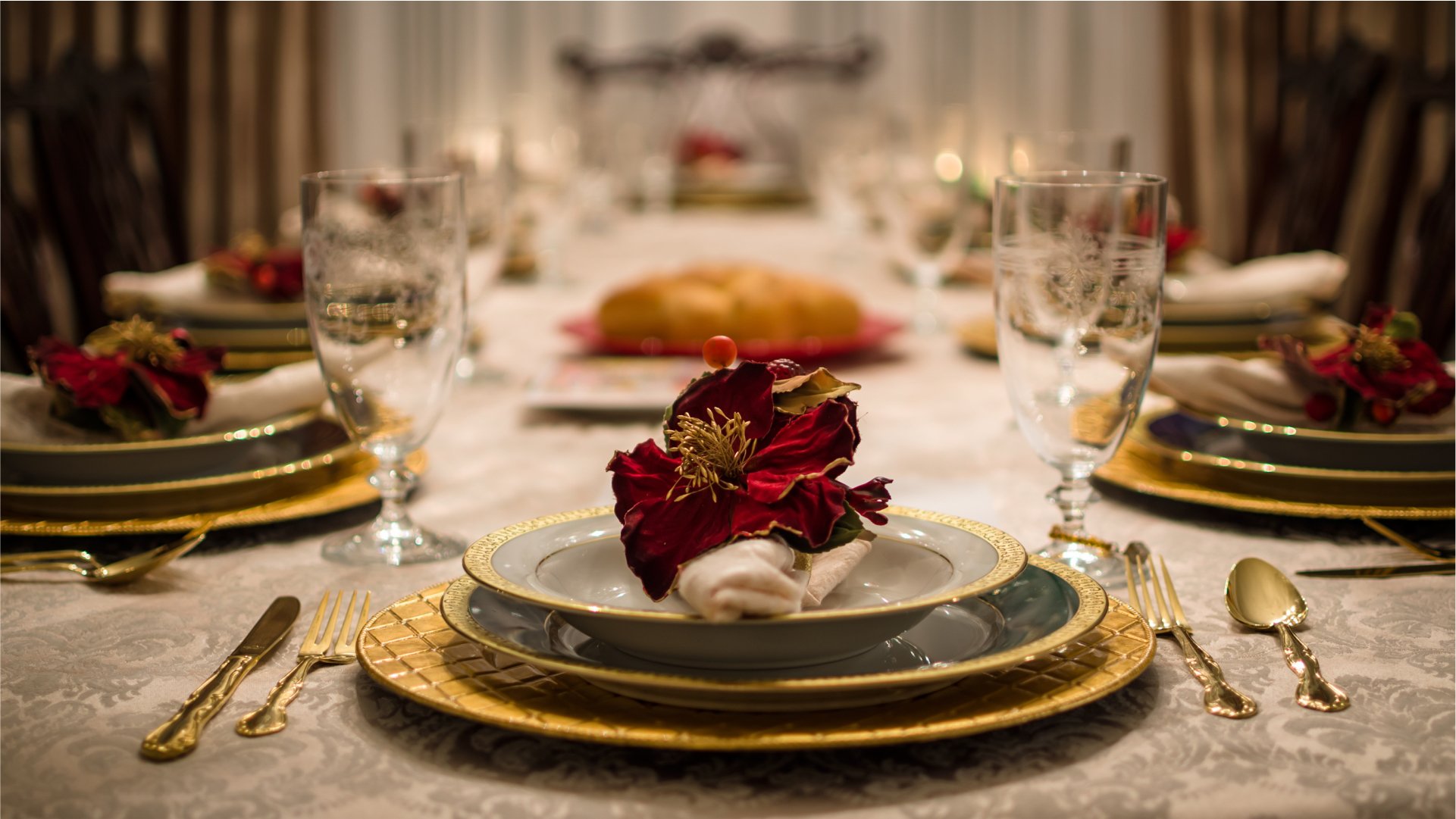 Formal dinner table