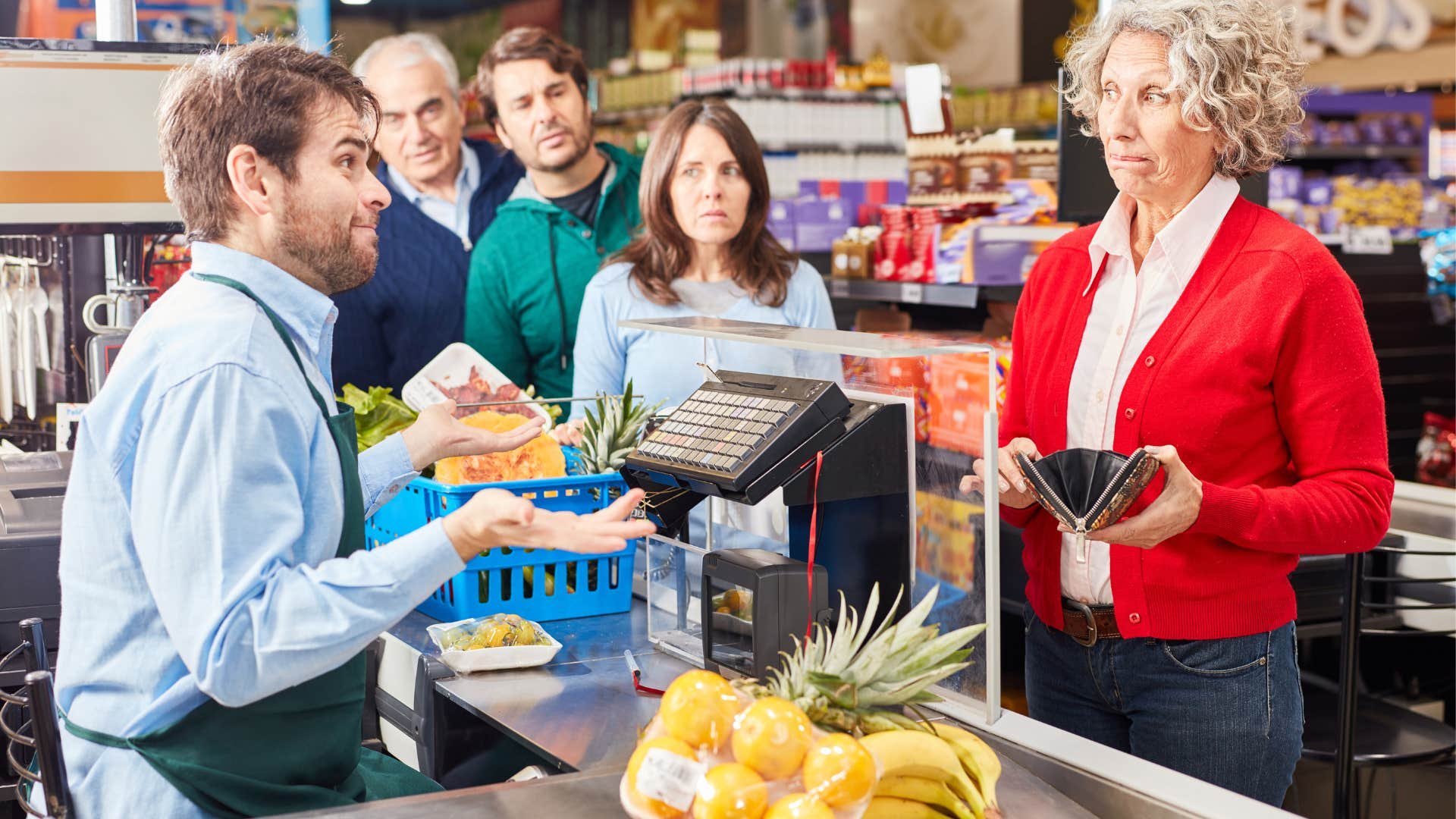 Retail checkout line