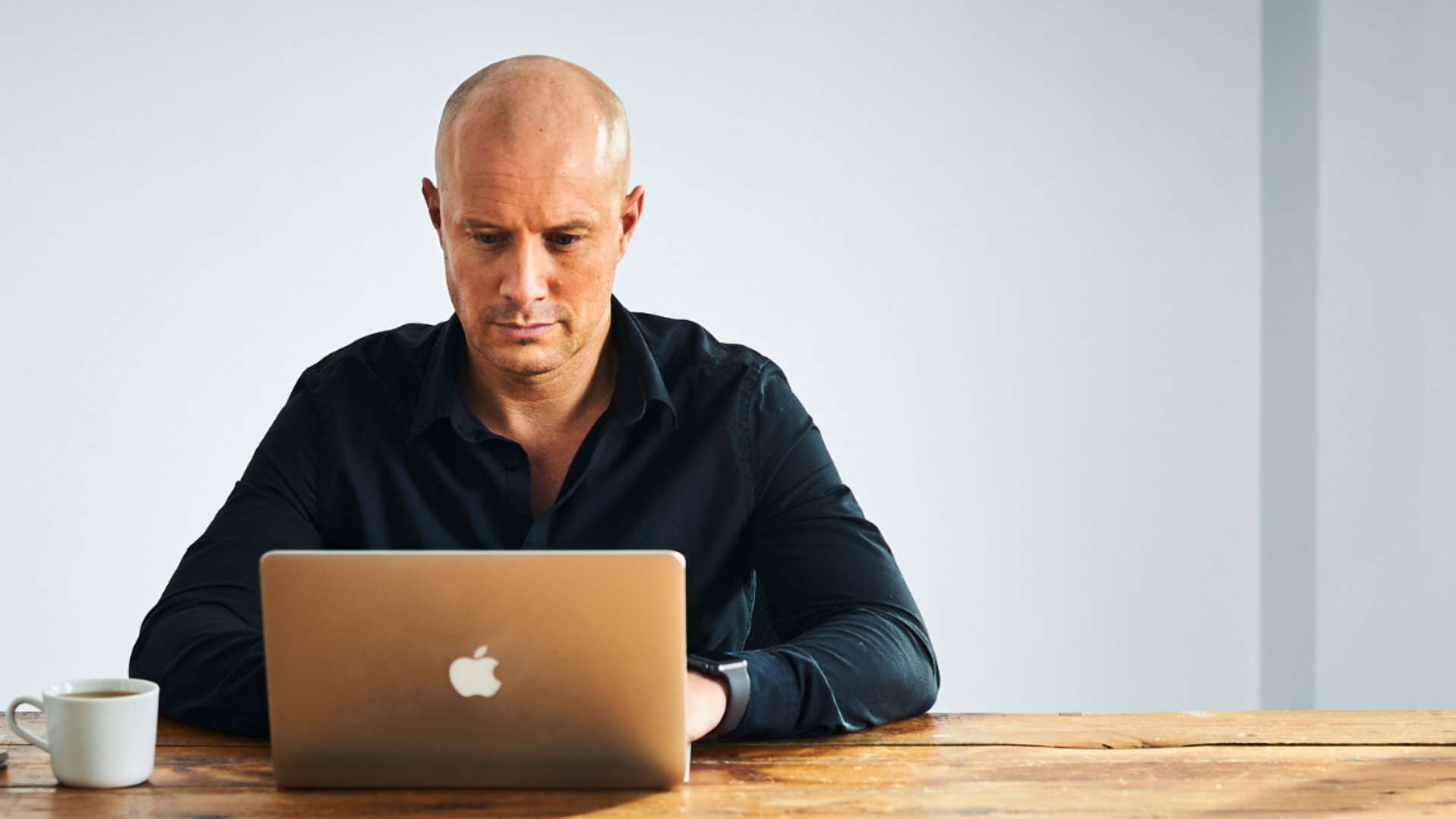 Person staring laptop